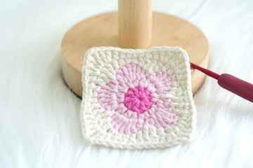 Crochet Small Flower Granny Square Pattern