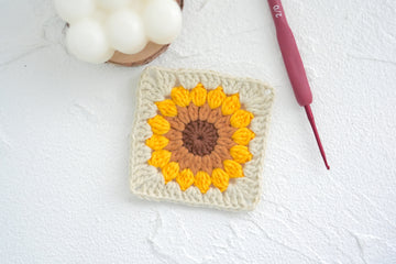 Crochet Sunflower Granny Square (Style ⅡI) Pattern Free