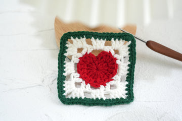 Crochet Heart Granny Square (Style Ⅲ) Pattern