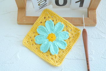 Crochet Daisy Granny Square (Style Ⅲ) Pattern