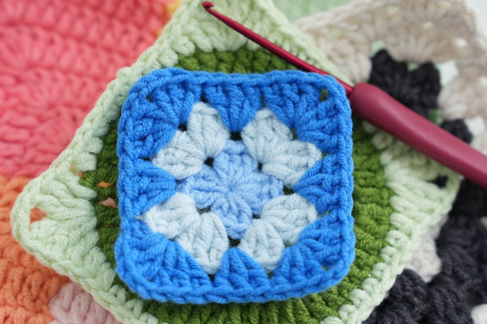 Small Granny Square Pattern