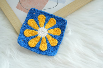 Crochet Easy Daisy Granny Square Pattern Free