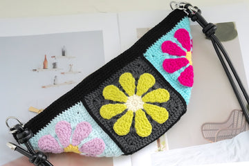 Crochet Granny Square Crossbody Bag (Free Pattern)