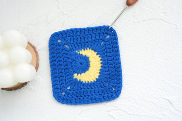 Crochet Moon Granny Square Pattern Free