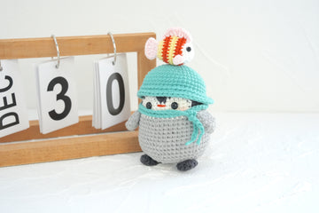 Crochet Penguin (Free Pattern)