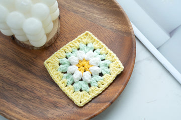 Crochet Puff Flower Granny Square Pattern Free (PDF + Beginner Tutorial)