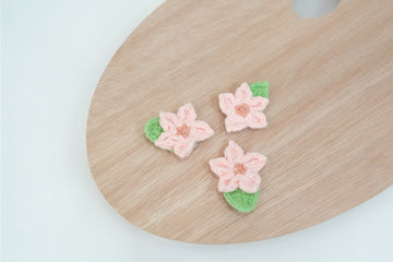 Crochet Small Cherry Blossom Applique Pattern Free