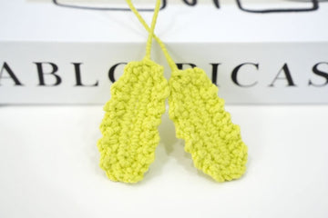 How to Crochet a Chamomile Leaf (Free Pattern)