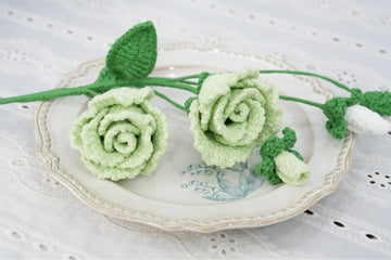 How to Crochet a Lisianthus Flower